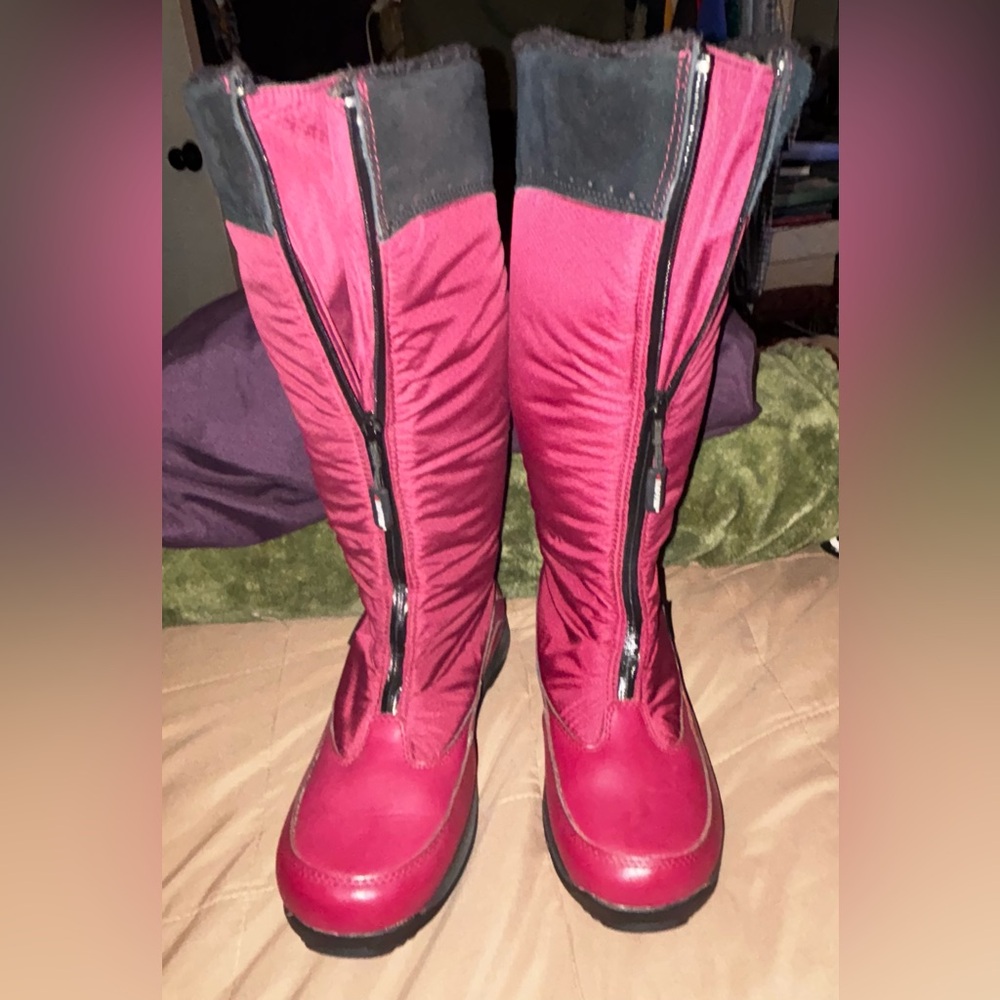 Womens Baffin winter Boots
Size 10 - Picture 7 of 12